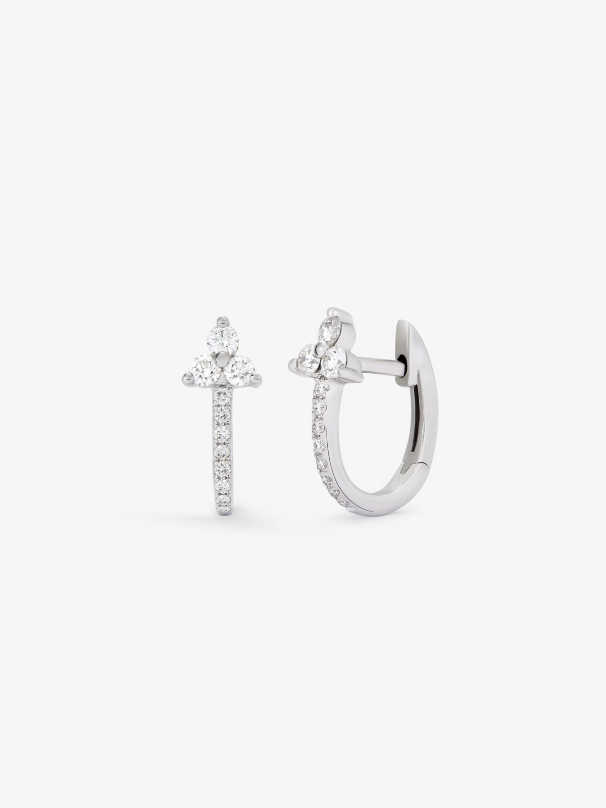 18K white gold hoop earrings with 22 brilliant-cut diamonds with a total of 0.28 cts