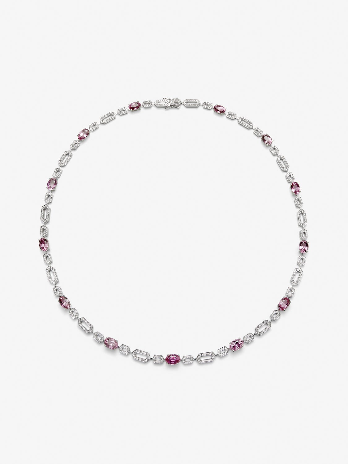 18K white gold necklace with 13 oval-cut vivid pink sapphires with a total of 14.43 cts and 572 brilliant-cut diamonds with a total of 1.73 cts