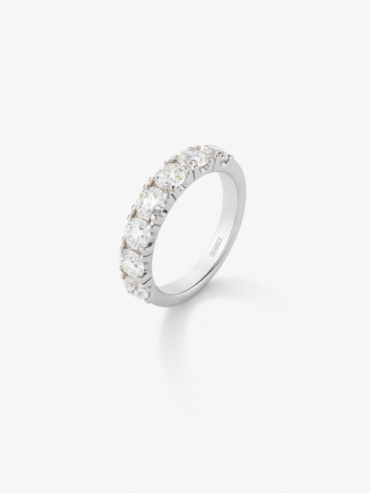 Half ring in 18K white gold with 7 brilliant-cut diamonds with a total of 1.77 cts