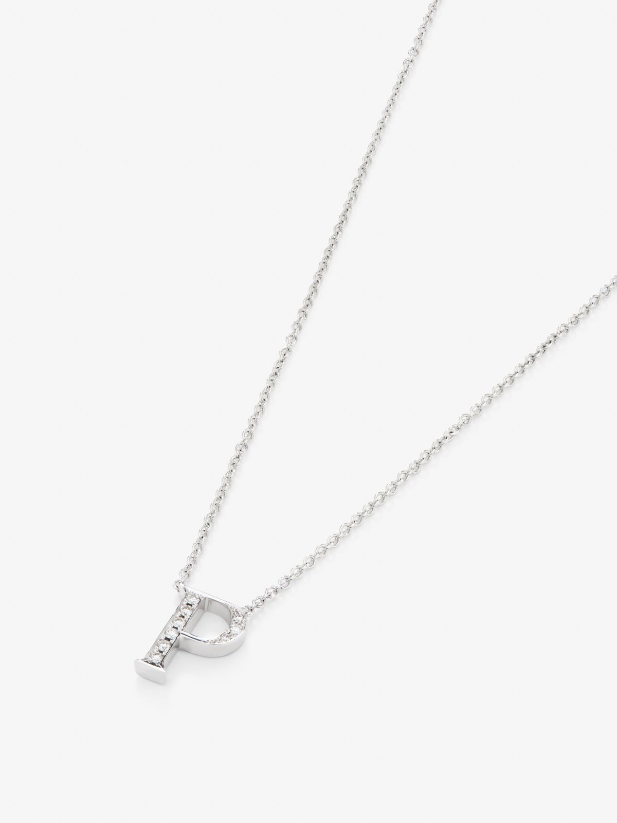 18K white gold pendant with letter P and 9 brilliant-cut diamonds with a total of 0.06 cts