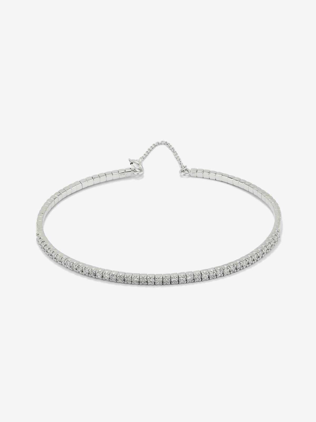 Rigid 18K white gold bracelet with 42 brilliant-cut diamonds with a total of 0.71 cts