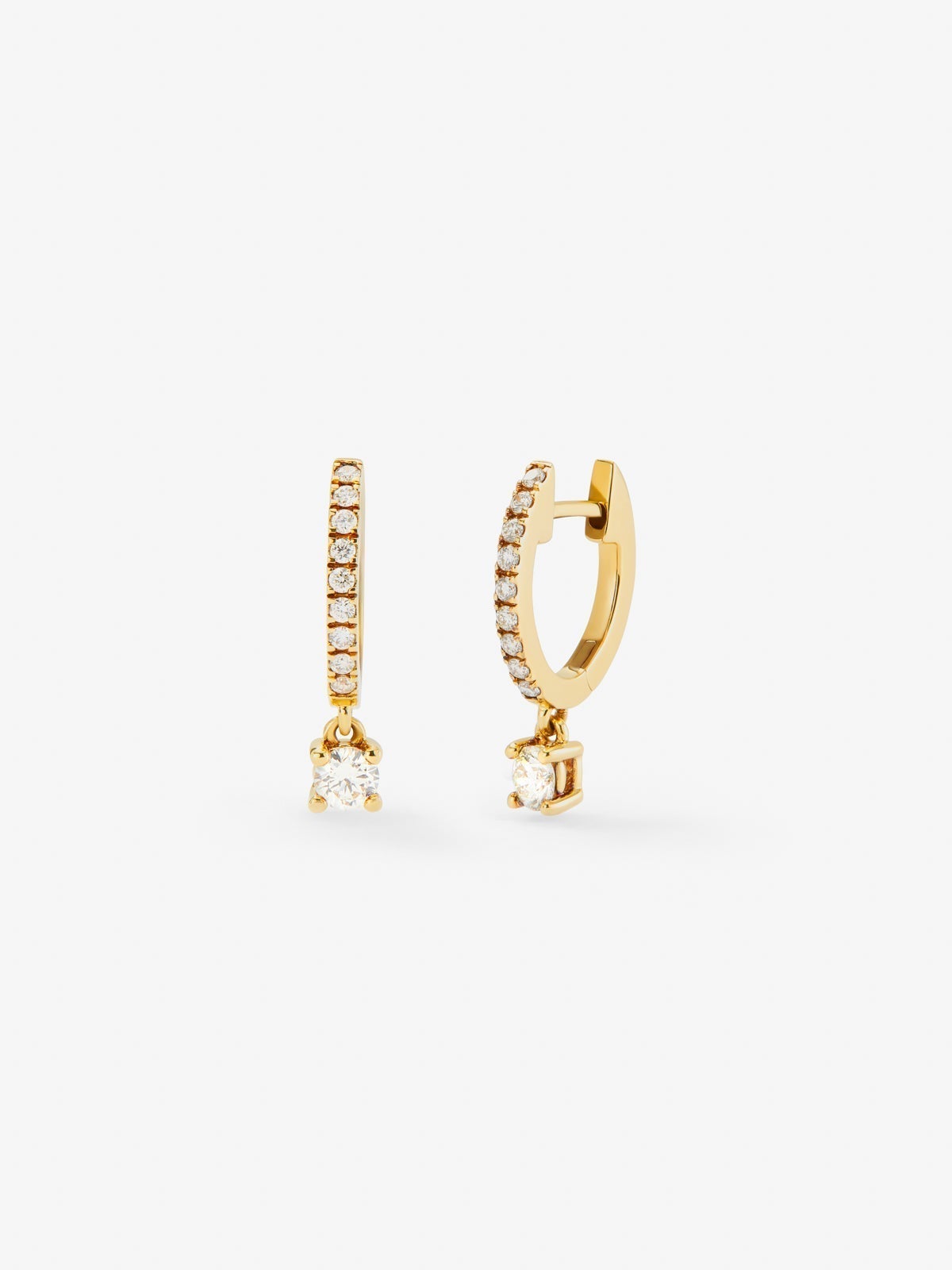 18K yellow gold earrings with 22 brilliant-cut diamonds with a total of 0.41 cts