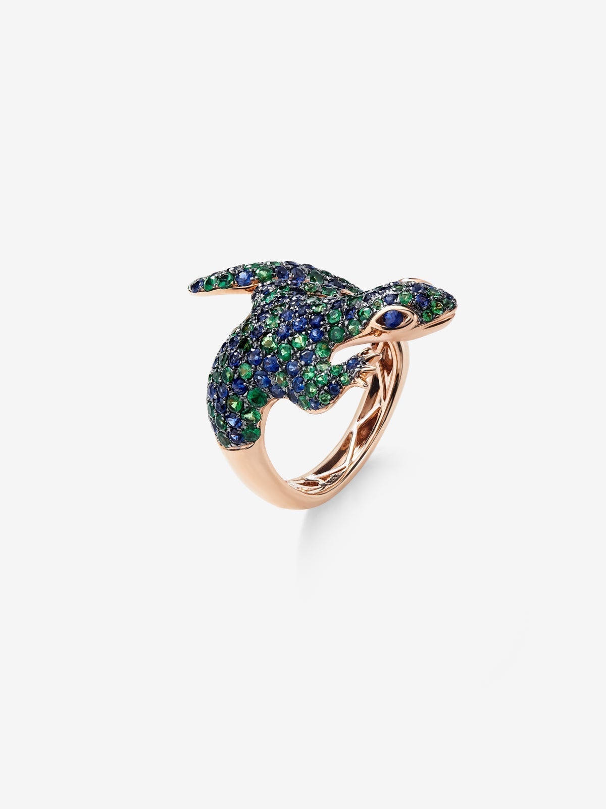 Anillo de oro rosa de 18K con 79 tsavoritas en talla brillante con un total de 1,35 cts y 81 zafiros azules en talla brillante con un total de 1,35 cts con forma de salamandra